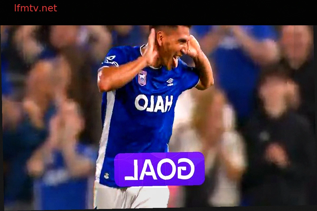 Nunez's Halfway Line Stunner Secures Ipswich Victory Over Leicester in Carabao Cup