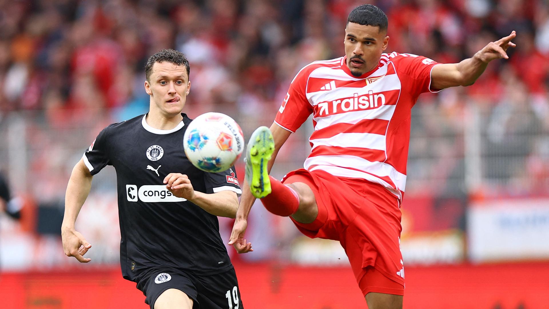Werder Bremen Faces Immense Pressure in the North Derby Against HSV