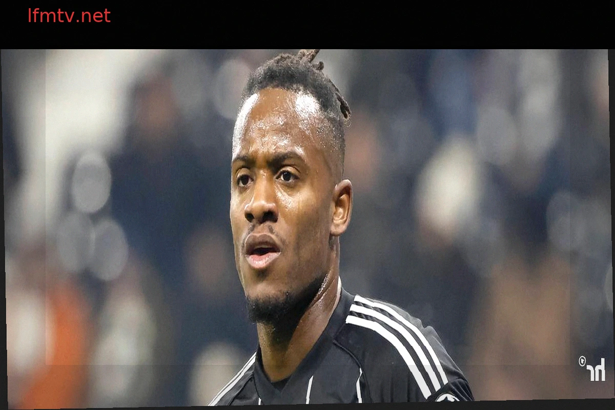 Batshuayi leaves Frankfurt for Saudi Arabia