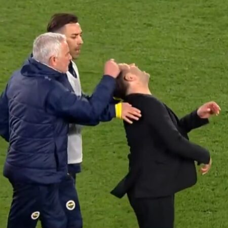 Jose Mourinho and Okan Buruk Clash After Turkish Cup Match