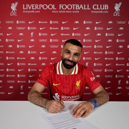 Mohamed Salah Commits to Liverpool with New Two-Year Contract