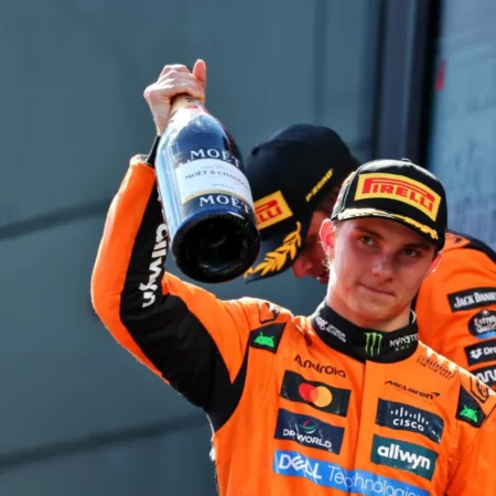 Oscar Piastri Apologizes to McLaren for Near-Miss with Lando Norris