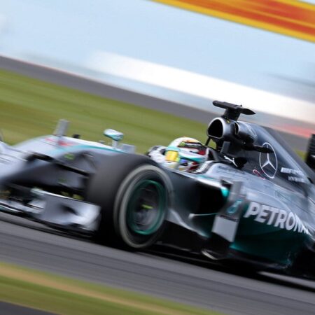 Hamilton’s Silverstone Streak Ends Amidst Car Woes and Questionable Strategy