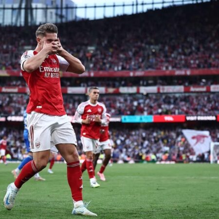 Emirates Awaits: Arsenal and Leeds Prepare for Premier League Encounter