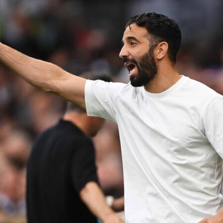 The Grimsby Gauntlet: Manchester United’s Early Season Test Under Ruben Amorim