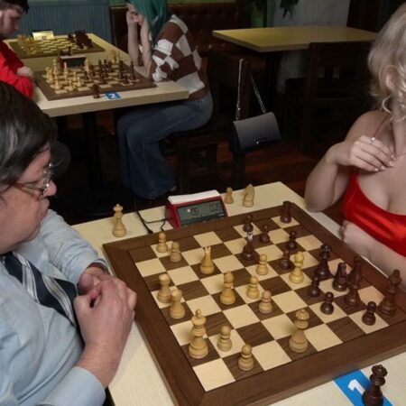 The Checkmate of Convention: FIDE Embraces Modern Attire in Professional Chess
