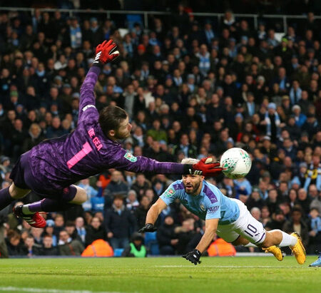 The Shifting Sands of the Manchester Derby: Goalkeeping Philosophies Under the Microscope
