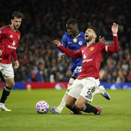 Old Trafford Prepares for a Premier League Reckoning: Manchester United vs Chelsea