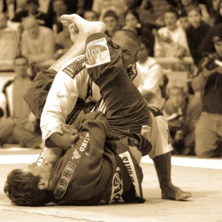 The Unbreakable Spirit: Roger Gracie, Jacare Souza, and the Legacy of a Legend’s Armbar
