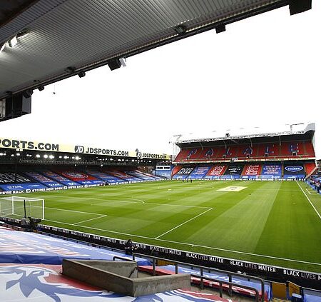 Liverpool’s Unsteady Perfection: New Faces, Tough Choices at Selhurst Park
