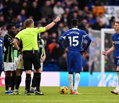 Chelsea’s Season at a Crossroads: Navigating Injuries, Ambition, and the Brighton Challenge