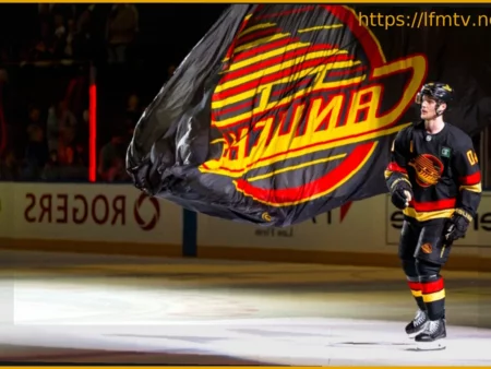 NHL Rumors: What will the Vancouver Canucks do with Elias Pettersson?