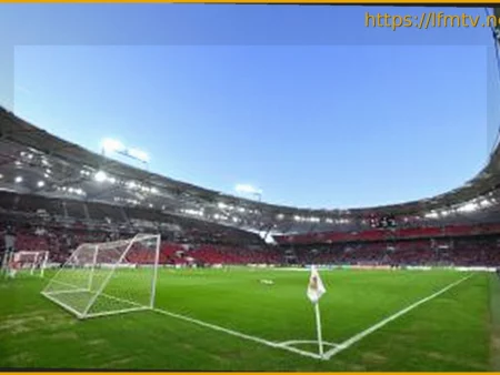 Официальные составы: Штутгарт против Гамбурга