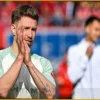 Routinier Weiser verlängert Vertrag bei Werder Bremen
